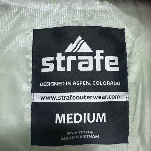 Strafe Polartec Alpha Winter Jacket NWT Size M Men's Lightweight - Picture 8 of 8
